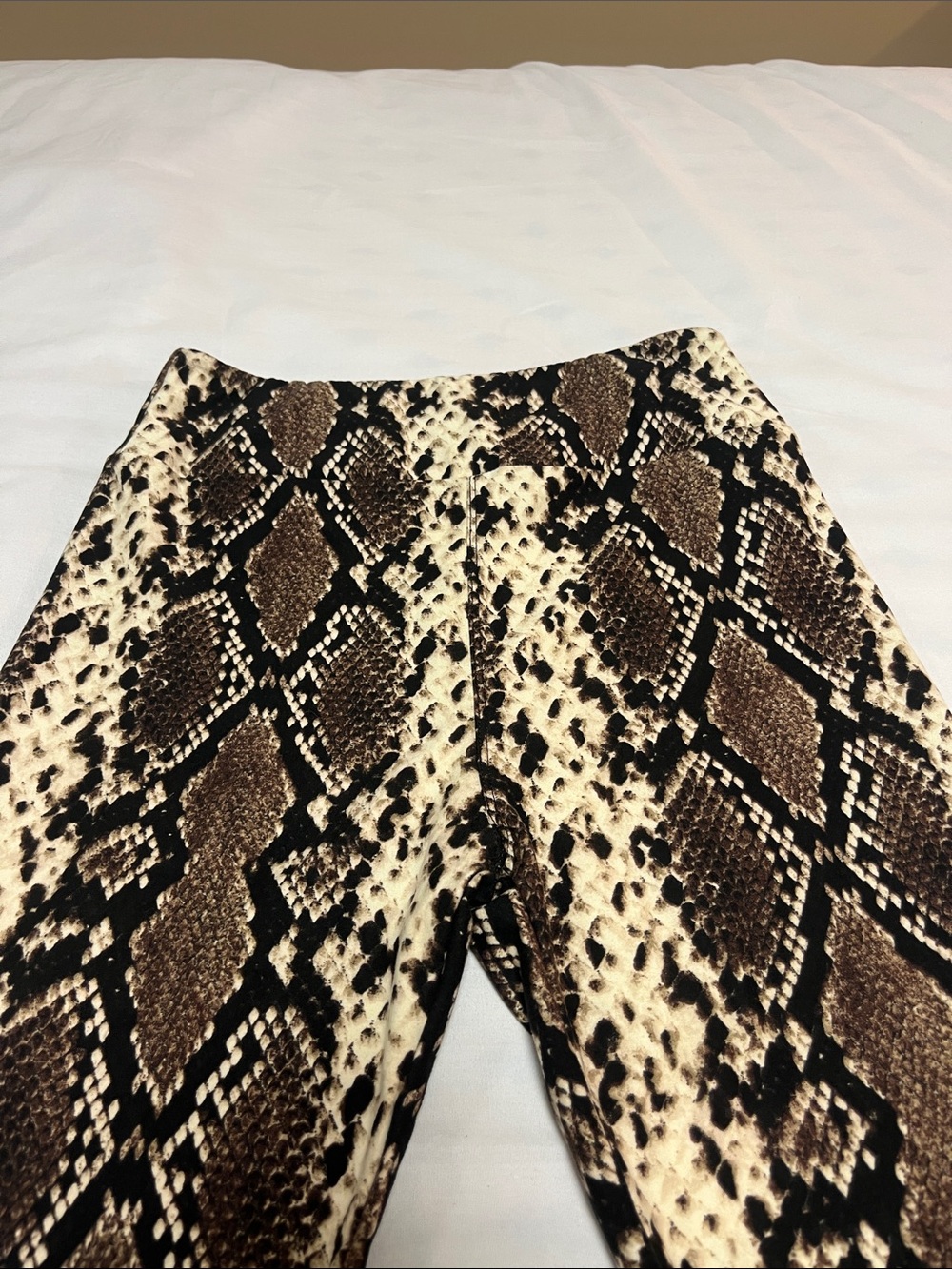LuLaRoe Neutral Snake Print Leggings in Brown, Cream, Black - Picture 3 of 5